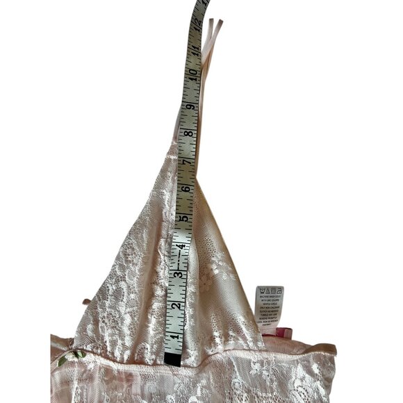 Dentelle Pink Blush Nightgown & Robe Set  Cassandra Size XL VTG lace Up Back - Picture 12 of 16